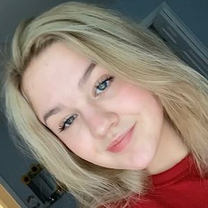 Meet your Posher, Desirae